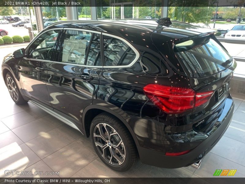 Jet Black / Black 2021 BMW X1 xDrive28i