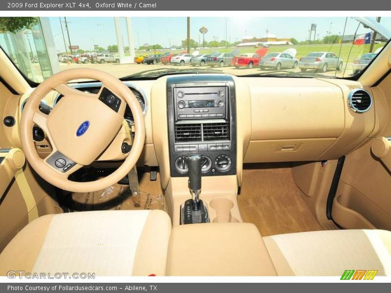 Oxford White / Camel 2009 Ford Explorer XLT 4x4