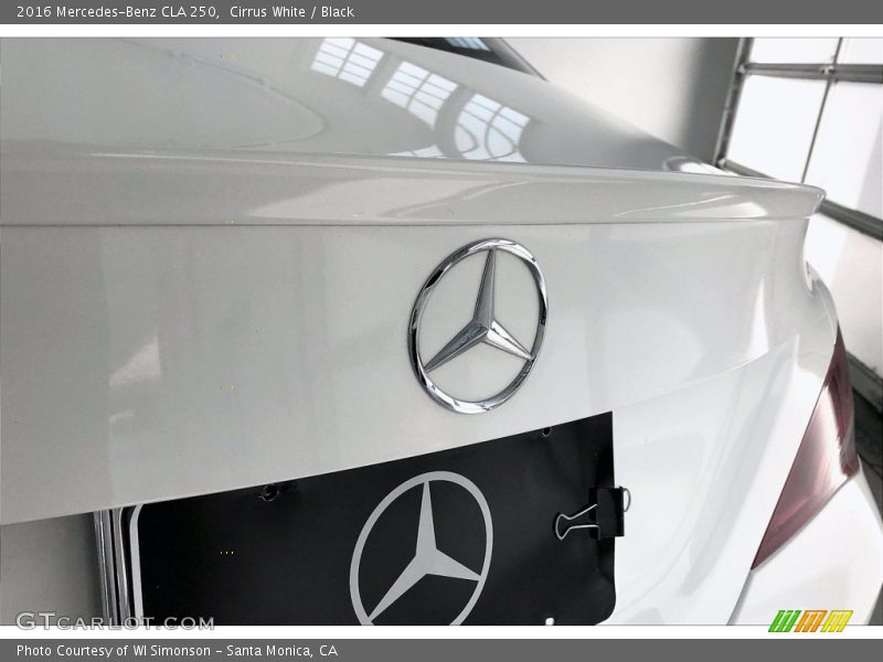 Cirrus White / Black 2016 Mercedes-Benz CLA 250
