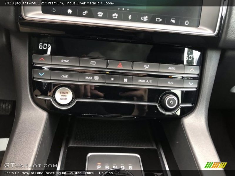 Indus Silver Metallic / Ebony 2020 Jaguar F-PACE 25t Premium