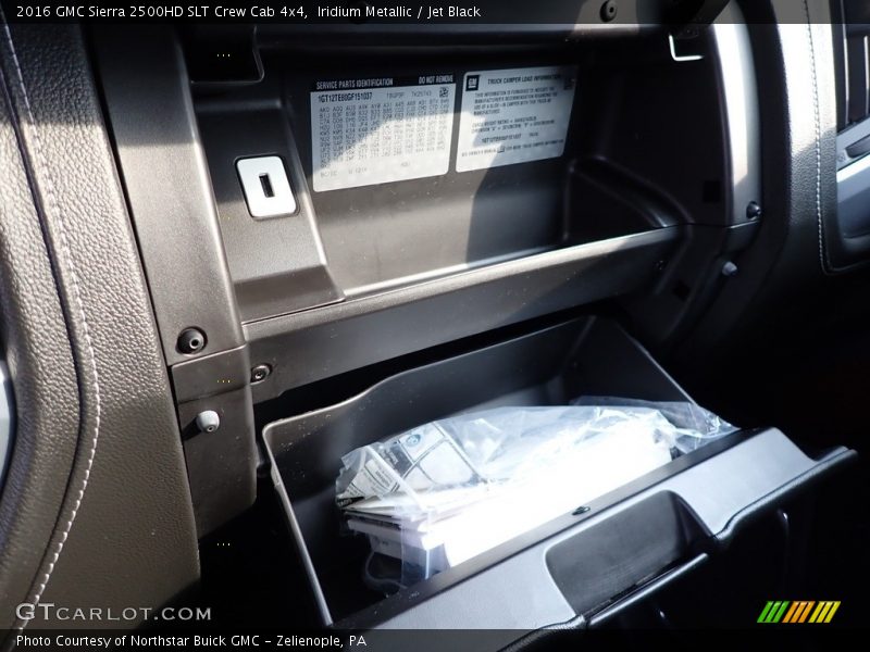 Iridium Metallic / Jet Black 2016 GMC Sierra 2500HD SLT Crew Cab 4x4