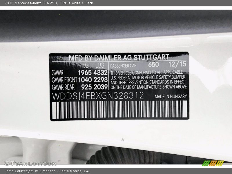 Cirrus White / Black 2016 Mercedes-Benz CLA 250
