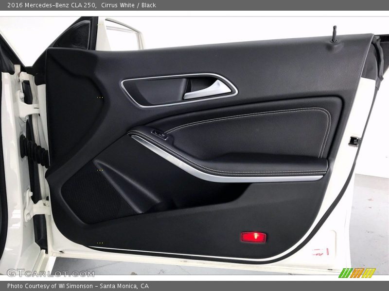 Cirrus White / Black 2016 Mercedes-Benz CLA 250
