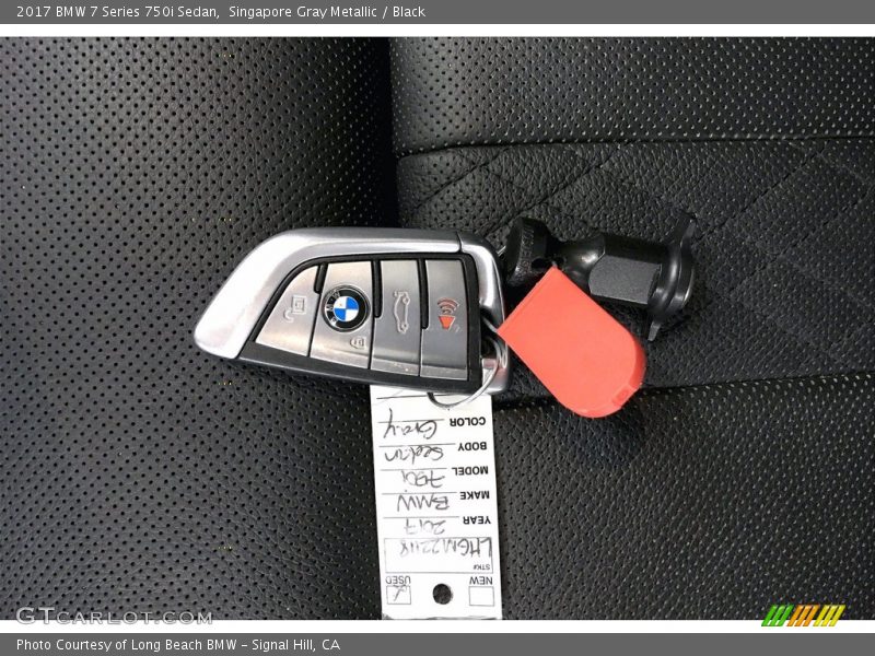 Singapore Gray Metallic / Black 2017 BMW 7 Series 750i Sedan