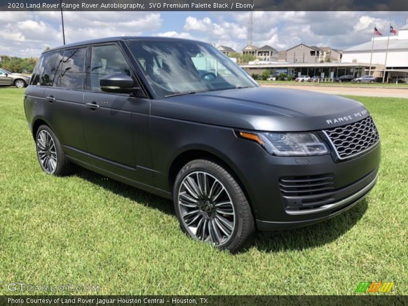 Front 3/4 View of 2020 Range Rover Autobiography