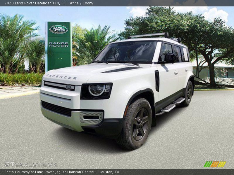 Front 3/4 View of 2020 Defender 110