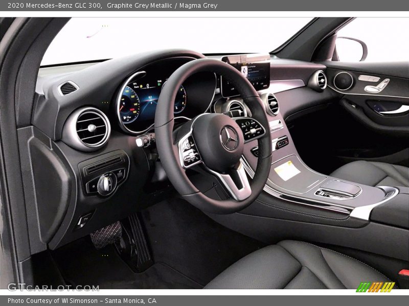 Graphite Grey Metallic / Magma Grey 2020 Mercedes-Benz GLC 300
