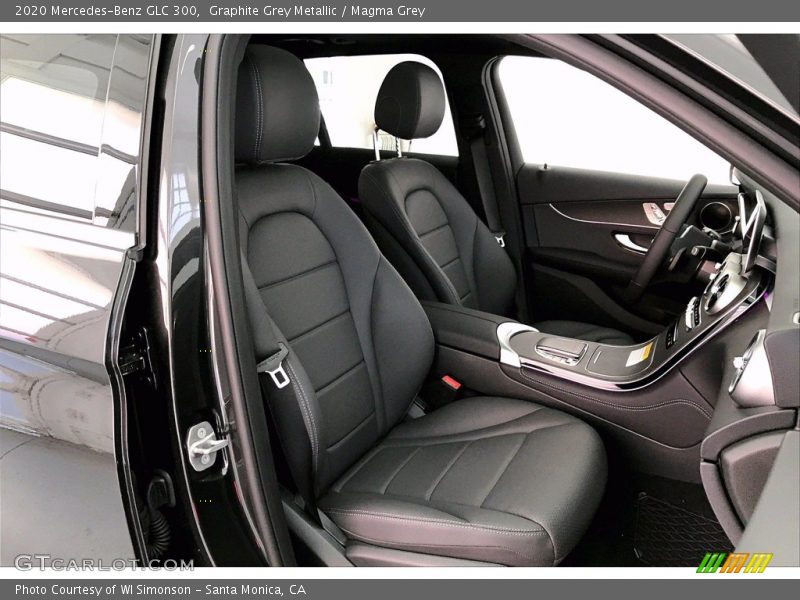 Graphite Grey Metallic / Magma Grey 2020 Mercedes-Benz GLC 300
