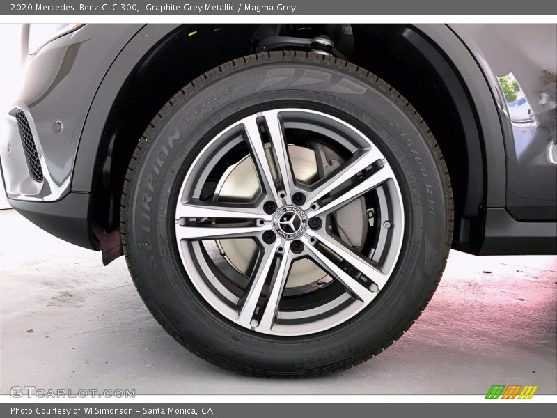 Graphite Grey Metallic / Magma Grey 2020 Mercedes-Benz GLC 300
