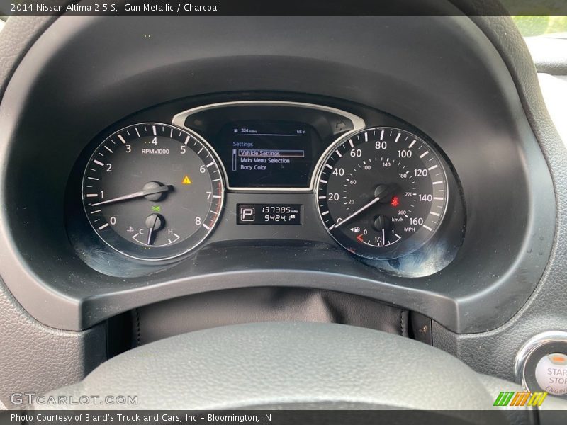 Gun Metallic / Charcoal 2014 Nissan Altima 2.5 S