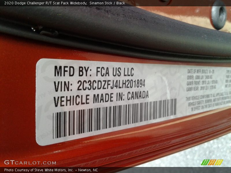Sinamon Stick / Black 2020 Dodge Challenger R/T Scat Pack Widebody