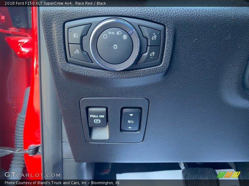 Race Red / Black 2018 Ford F150 XLT SuperCrew 4x4