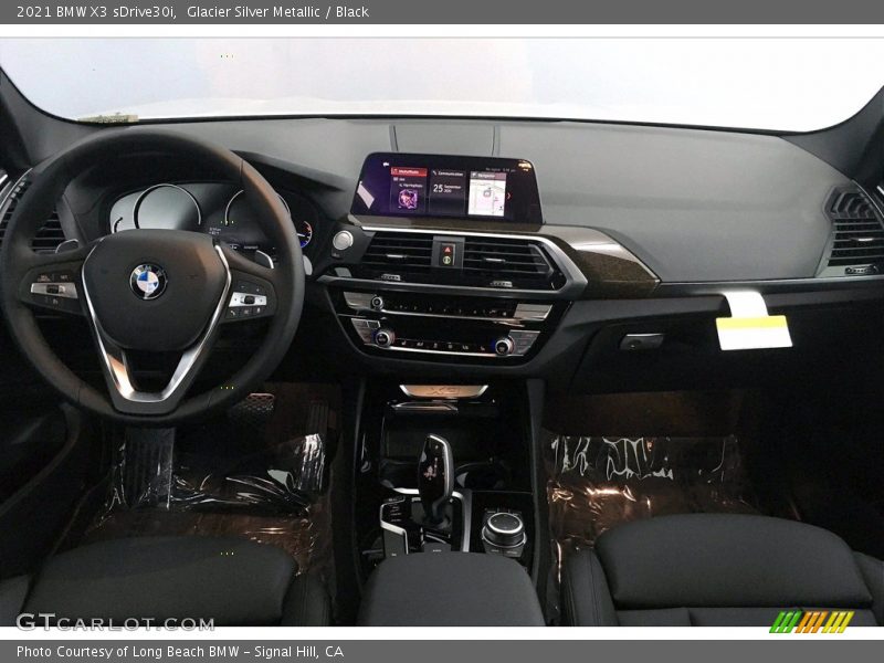 Dashboard of 2021 X3 sDrive30i
