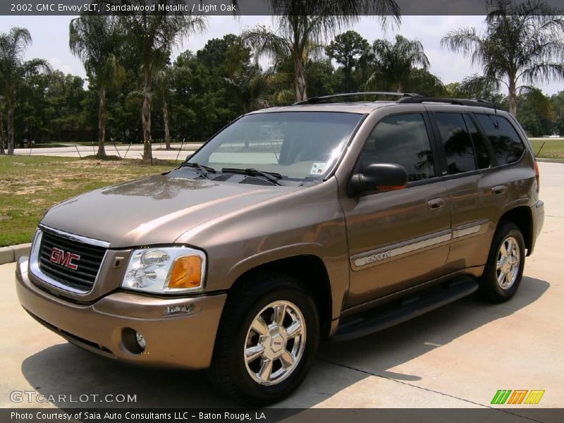 Sandalwood Metallic / Light Oak 2002 GMC Envoy SLT