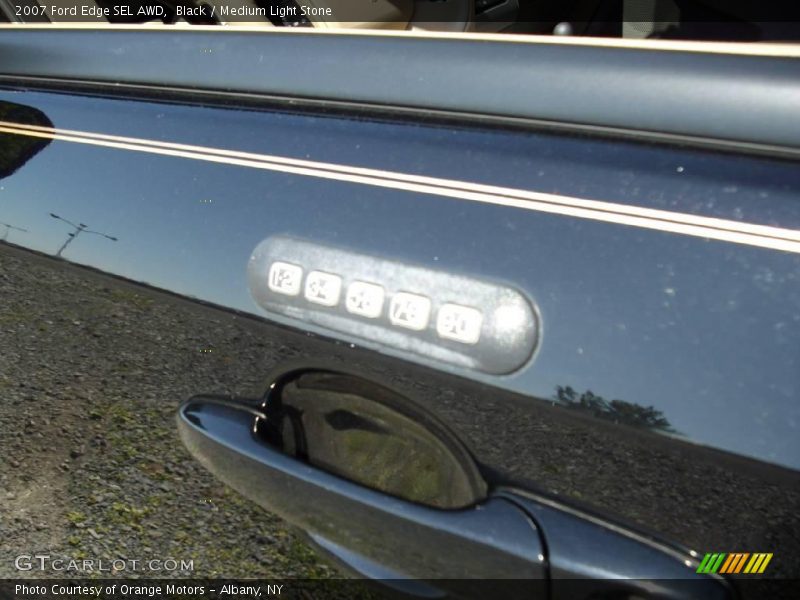 Black / Medium Light Stone 2007 Ford Edge SEL AWD