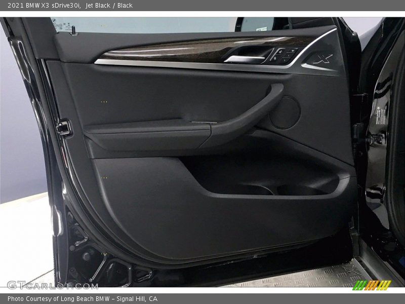 Door Panel of 2021 X3 sDrive30i