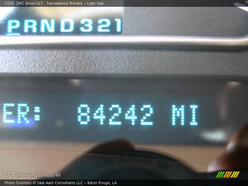 Sandalwood Metallic / Light Oak 2002 GMC Envoy SLT