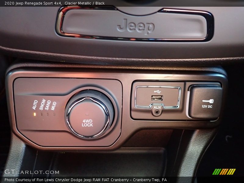 Glacier Metallic / Black 2020 Jeep Renegade Sport 4x4