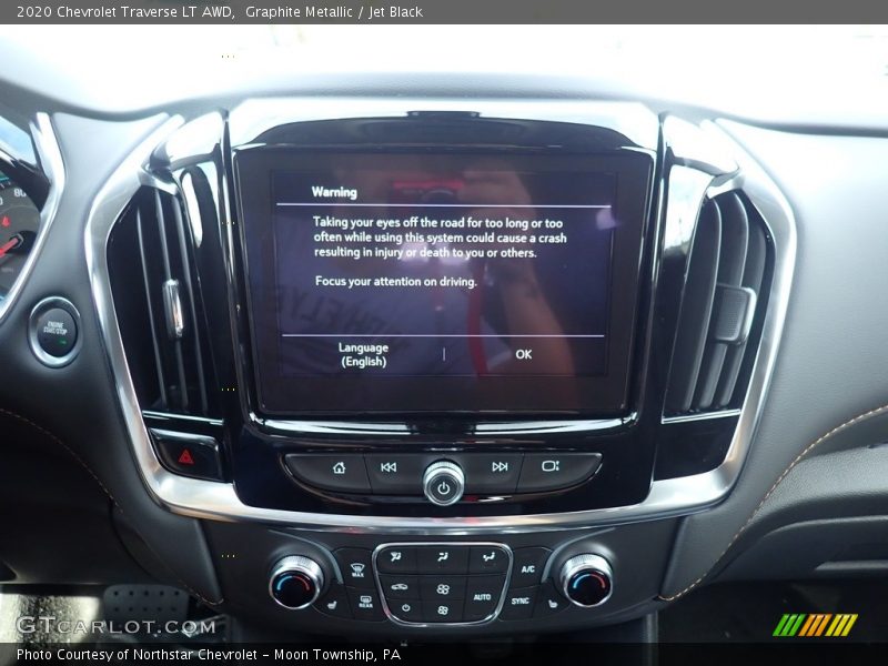 Graphite Metallic / Jet Black 2020 Chevrolet Traverse LT AWD