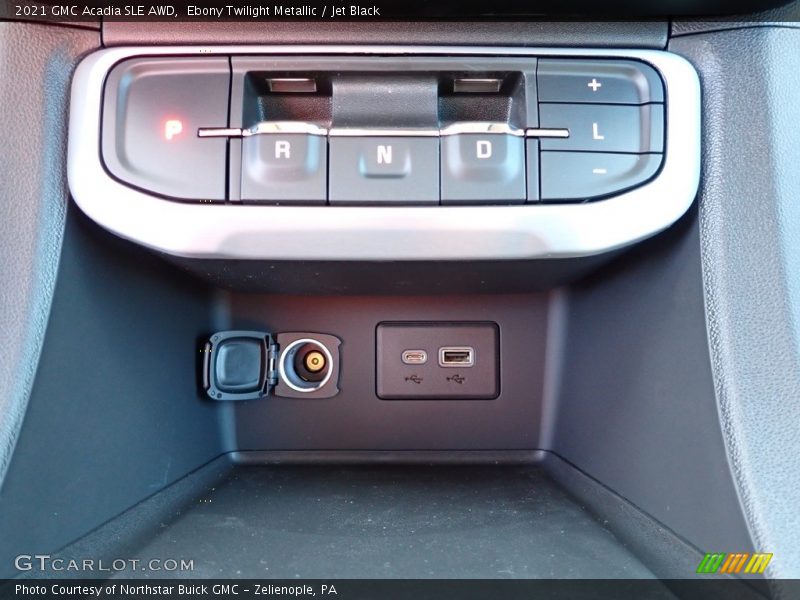  2021 Acadia SLE AWD 9 Speed Automatic Shifter