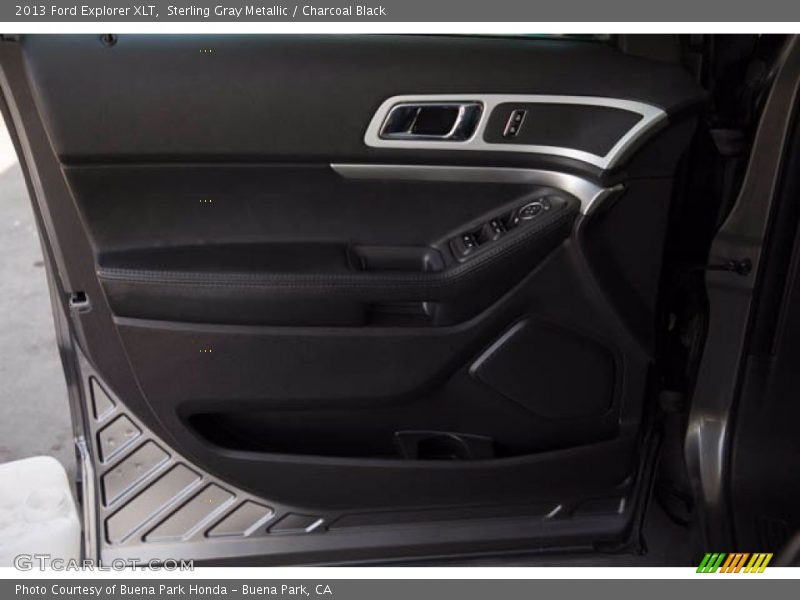 Sterling Gray Metallic / Charcoal Black 2013 Ford Explorer XLT