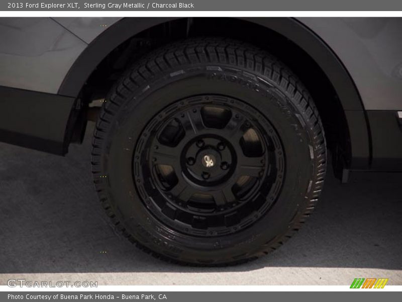 Sterling Gray Metallic / Charcoal Black 2013 Ford Explorer XLT