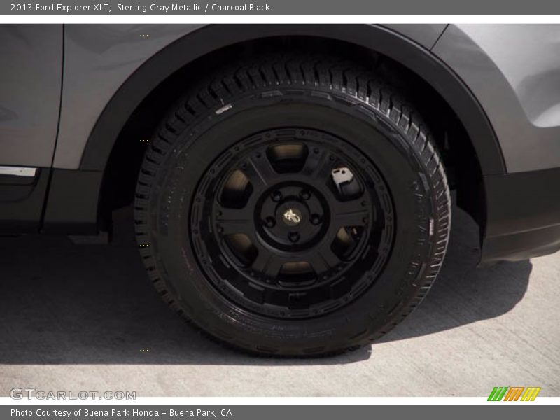 Sterling Gray Metallic / Charcoal Black 2013 Ford Explorer XLT