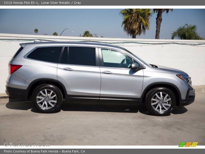 Lunar Silver Metallic / Gray 2019 Honda Pilot EX-L