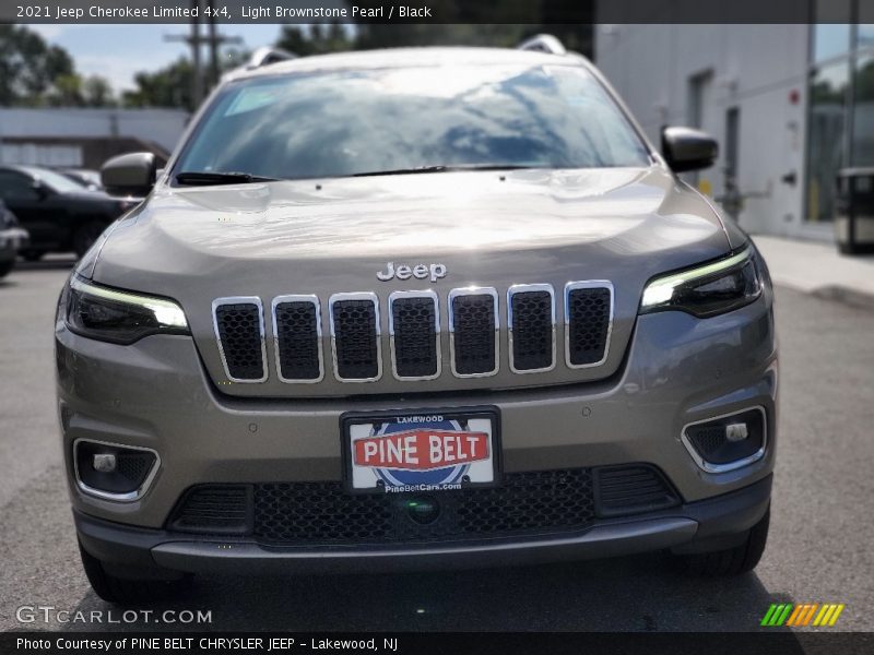 Light Brownstone Pearl / Black 2021 Jeep Cherokee Limited 4x4