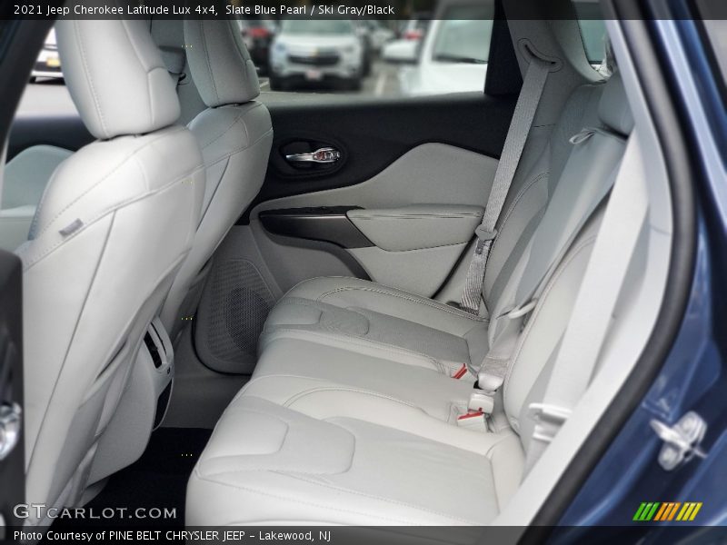 Rear Seat of 2021 Cherokee Latitude Lux 4x4