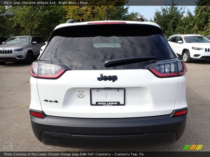 Bright White / Black 2020 Jeep Cherokee Altitude 4x4