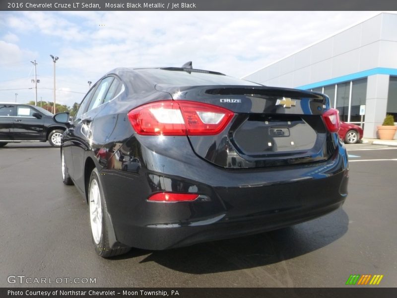 Mosaic Black Metallic / Jet Black 2016 Chevrolet Cruze LT Sedan