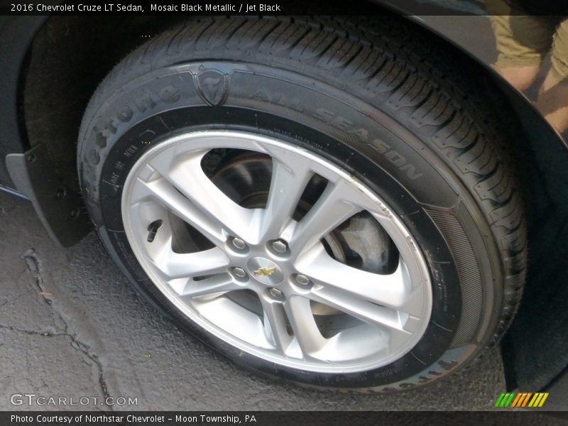 Mosaic Black Metallic / Jet Black 2016 Chevrolet Cruze LT Sedan