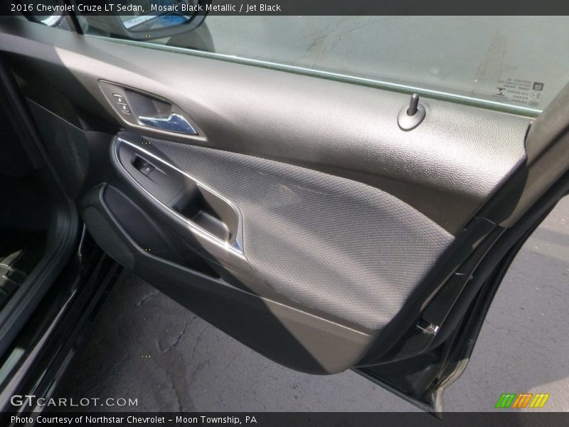 Mosaic Black Metallic / Jet Black 2016 Chevrolet Cruze LT Sedan
