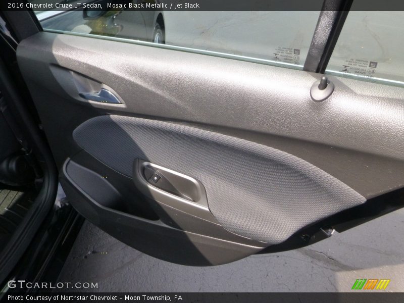 Mosaic Black Metallic / Jet Black 2016 Chevrolet Cruze LT Sedan
