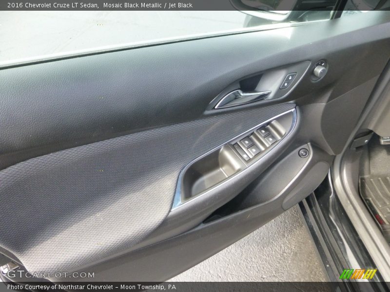 Mosaic Black Metallic / Jet Black 2016 Chevrolet Cruze LT Sedan