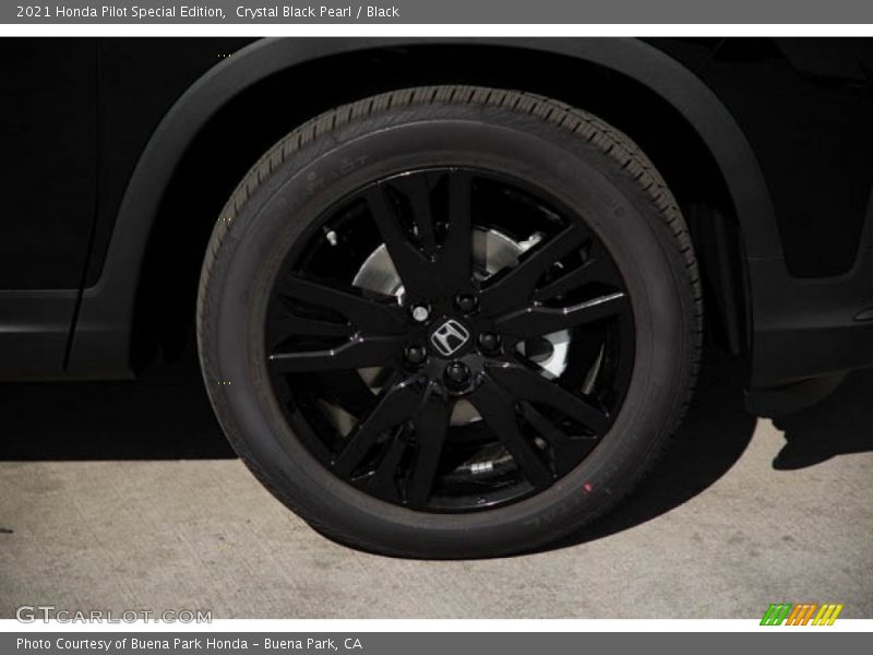 Crystal Black Pearl / Black 2021 Honda Pilot Special Edition