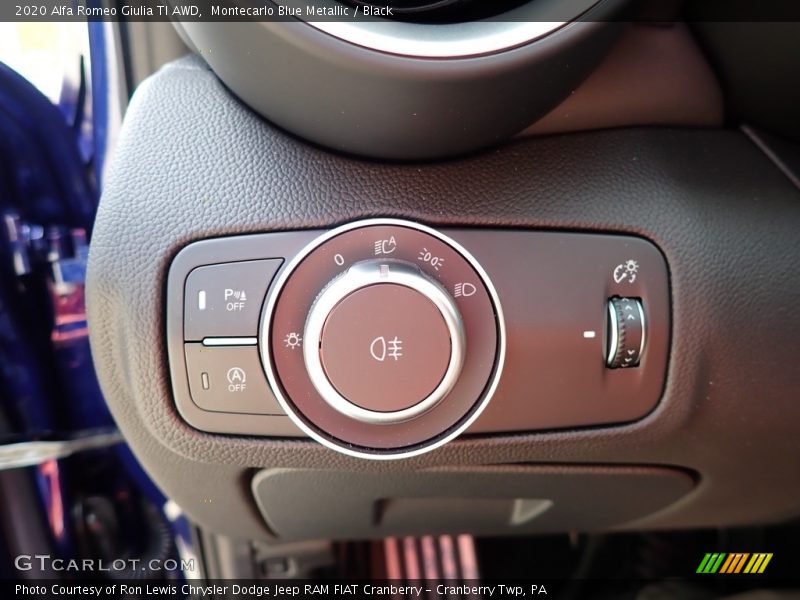 Montecarlo Blue Metallic / Black 2020 Alfa Romeo Giulia TI AWD