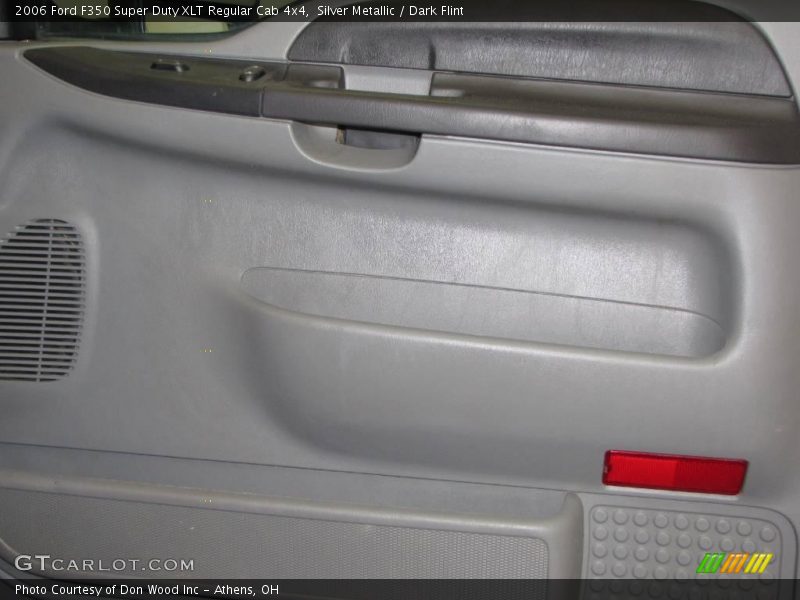 Silver Metallic / Dark Flint 2006 Ford F350 Super Duty XLT Regular Cab 4x4