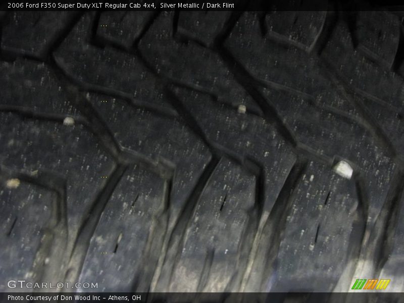 Silver Metallic / Dark Flint 2006 Ford F350 Super Duty XLT Regular Cab 4x4