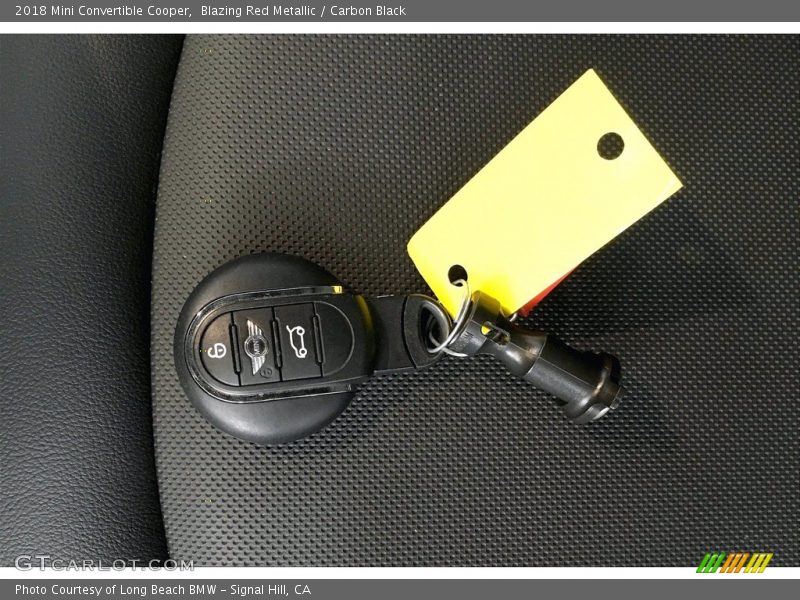 Blazing Red Metallic / Carbon Black 2018 Mini Convertible Cooper