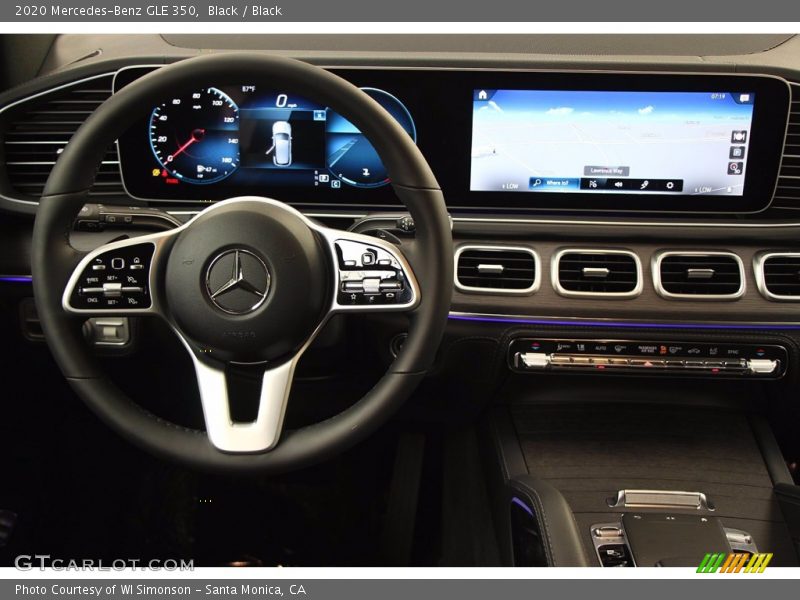 Dashboard of 2020 GLE 350