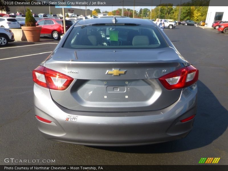 Satin Steel Gray Metallic / Jet Black 2018 Chevrolet Cruze LT