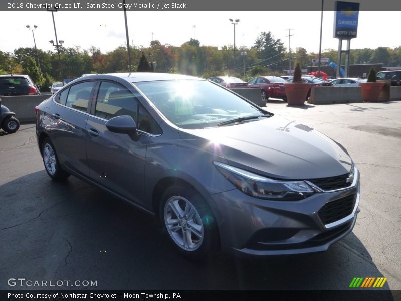 Satin Steel Gray Metallic / Jet Black 2018 Chevrolet Cruze LT
