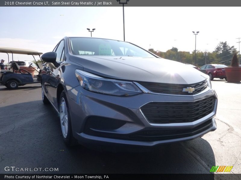Satin Steel Gray Metallic / Jet Black 2018 Chevrolet Cruze LT