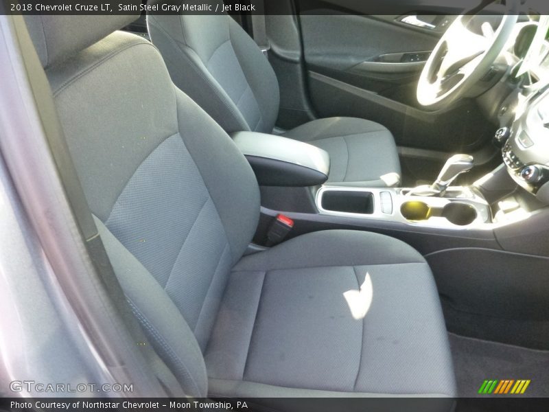 Satin Steel Gray Metallic / Jet Black 2018 Chevrolet Cruze LT