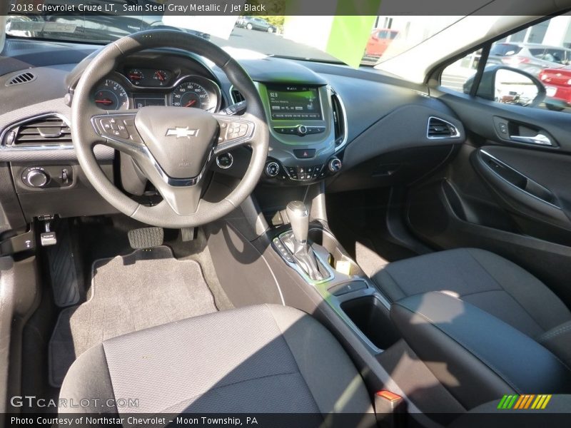Satin Steel Gray Metallic / Jet Black 2018 Chevrolet Cruze LT