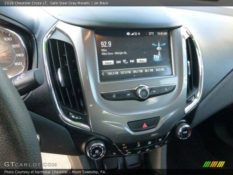 Satin Steel Gray Metallic / Jet Black 2018 Chevrolet Cruze LT