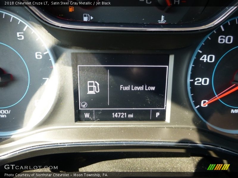Satin Steel Gray Metallic / Jet Black 2018 Chevrolet Cruze LT