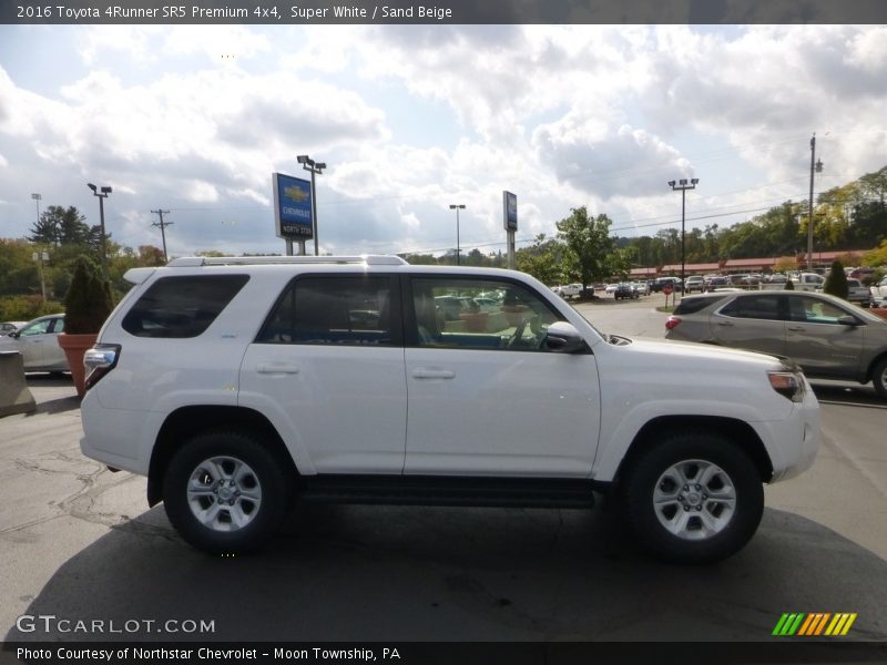 Super White / Sand Beige 2016 Toyota 4Runner SR5 Premium 4x4